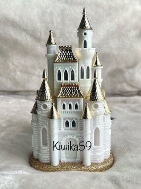 Bath & Body Works Disney Castle Wallflower Plug